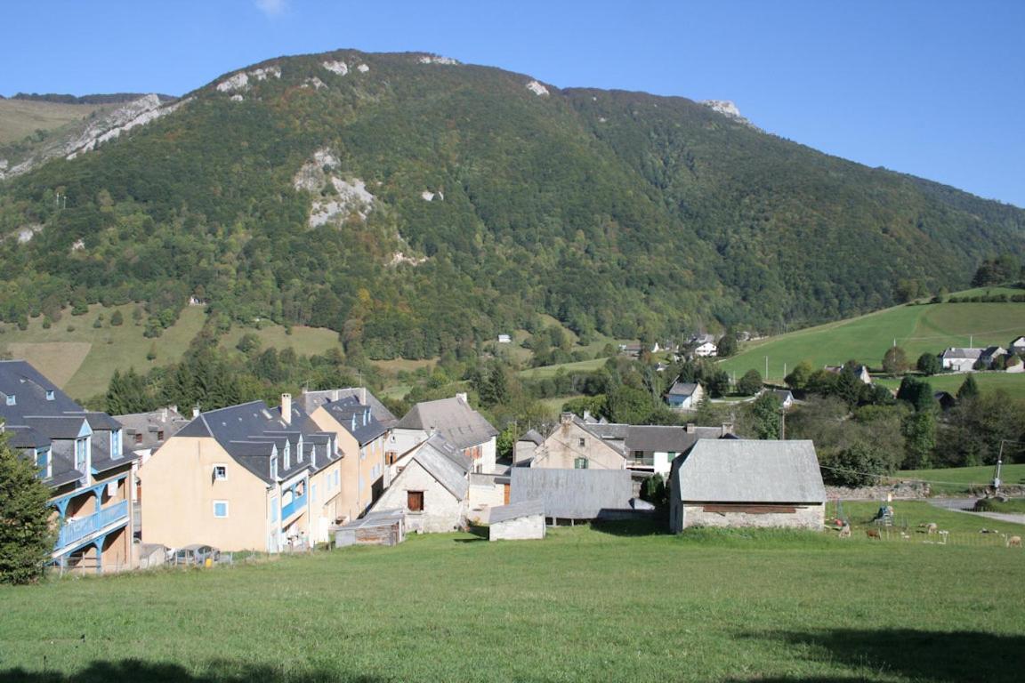 Appartement Sainte Marie de Campan - Résidence le Vieux Village Esterno foto